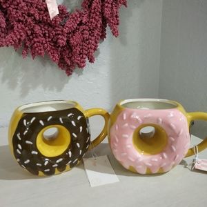 2) Frosted Donut Coffee Mugs Cups Chocolate Strawberry Valentine's Easter NWT